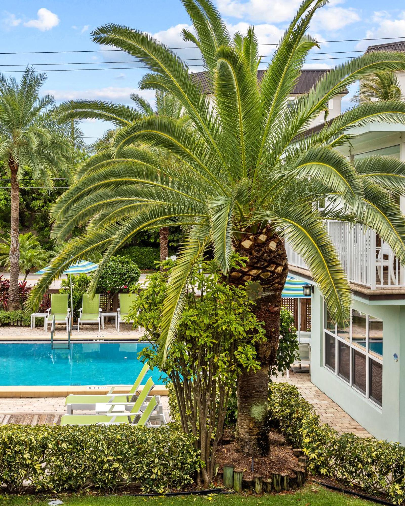 Sun Dek Beach House Бойнтон-Бич Экстерьер фото